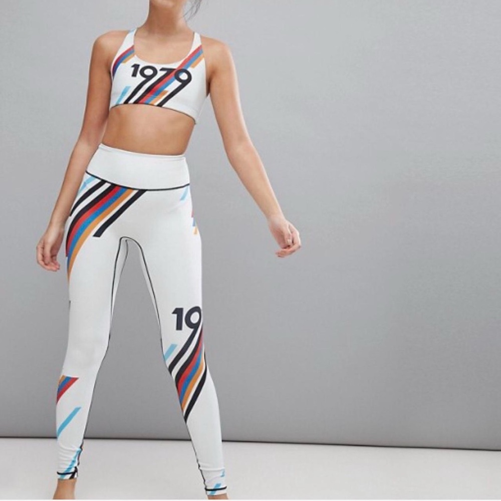 Poprageous PopActive Colorful Striped Sports Bra and Leggings Set - Picture 2 of 3